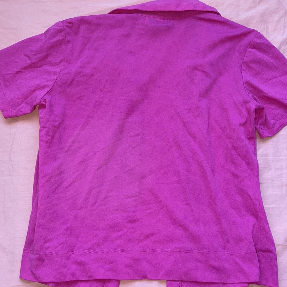 ⚡️⚡️Fuchsia button down top - Picture 3 of 3